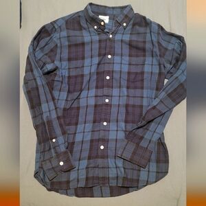 $5 Men's Old Navy Soft Flannel Button Down Shirt